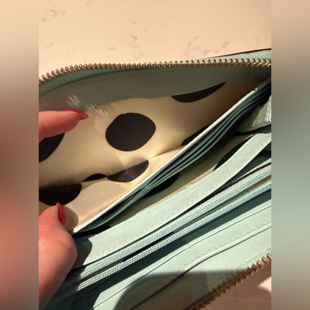 Sold! Kate Spade Eggshell Blue Zip Wallet - Picture 6 of 10